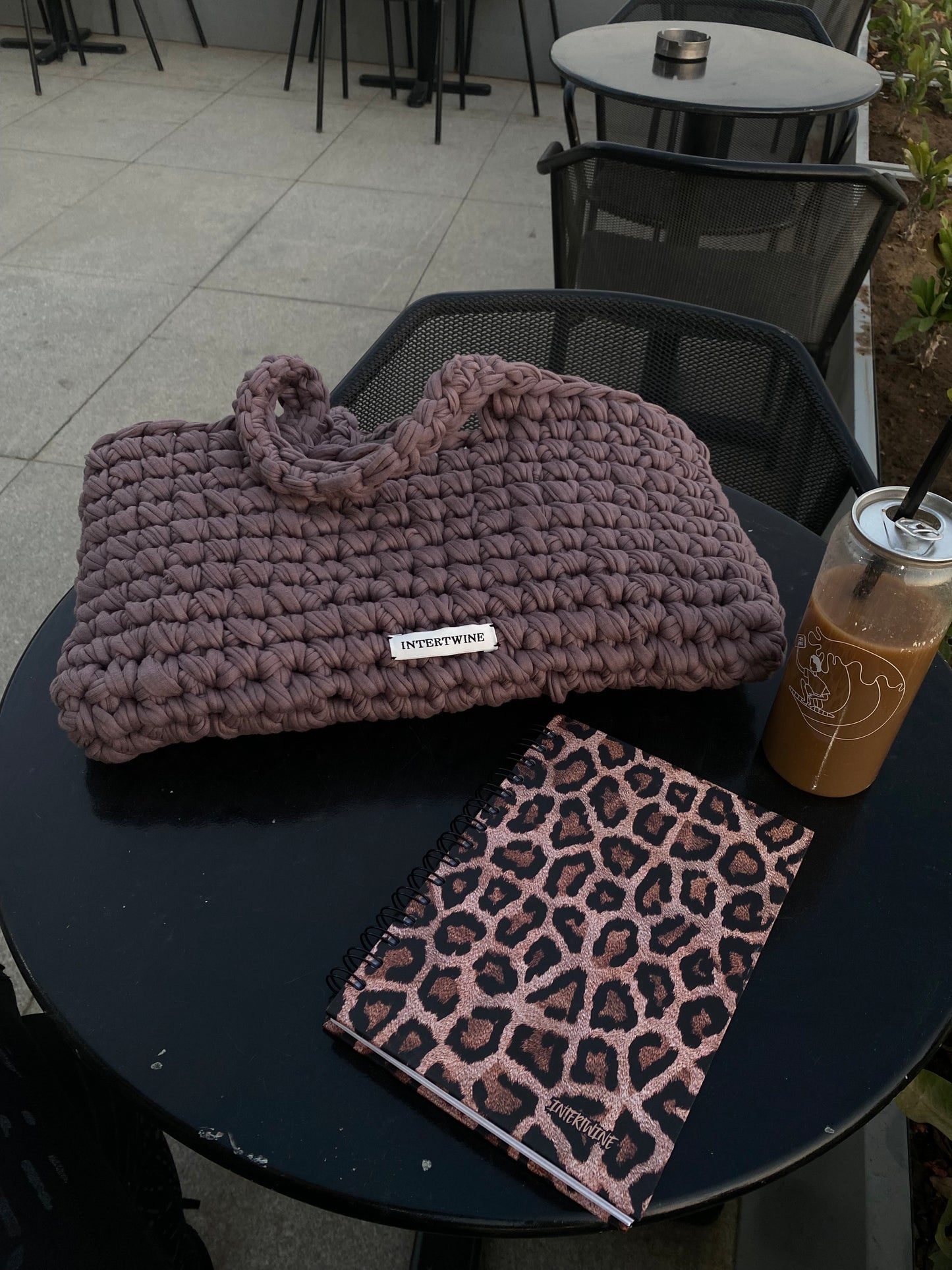 Essential Tote Medium