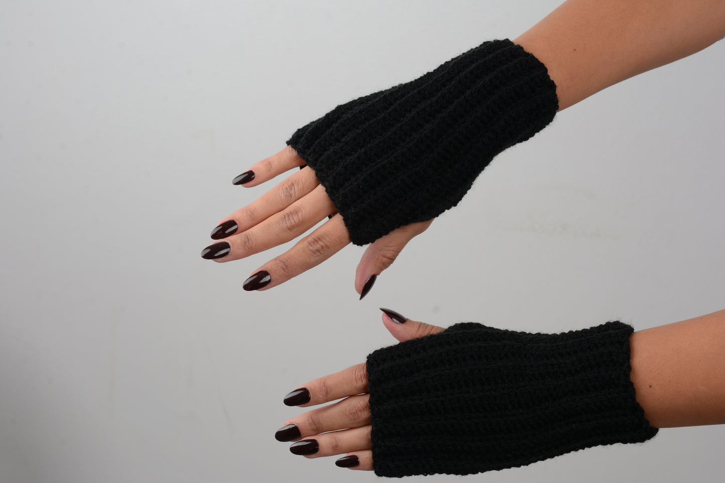 Knitted Gloves