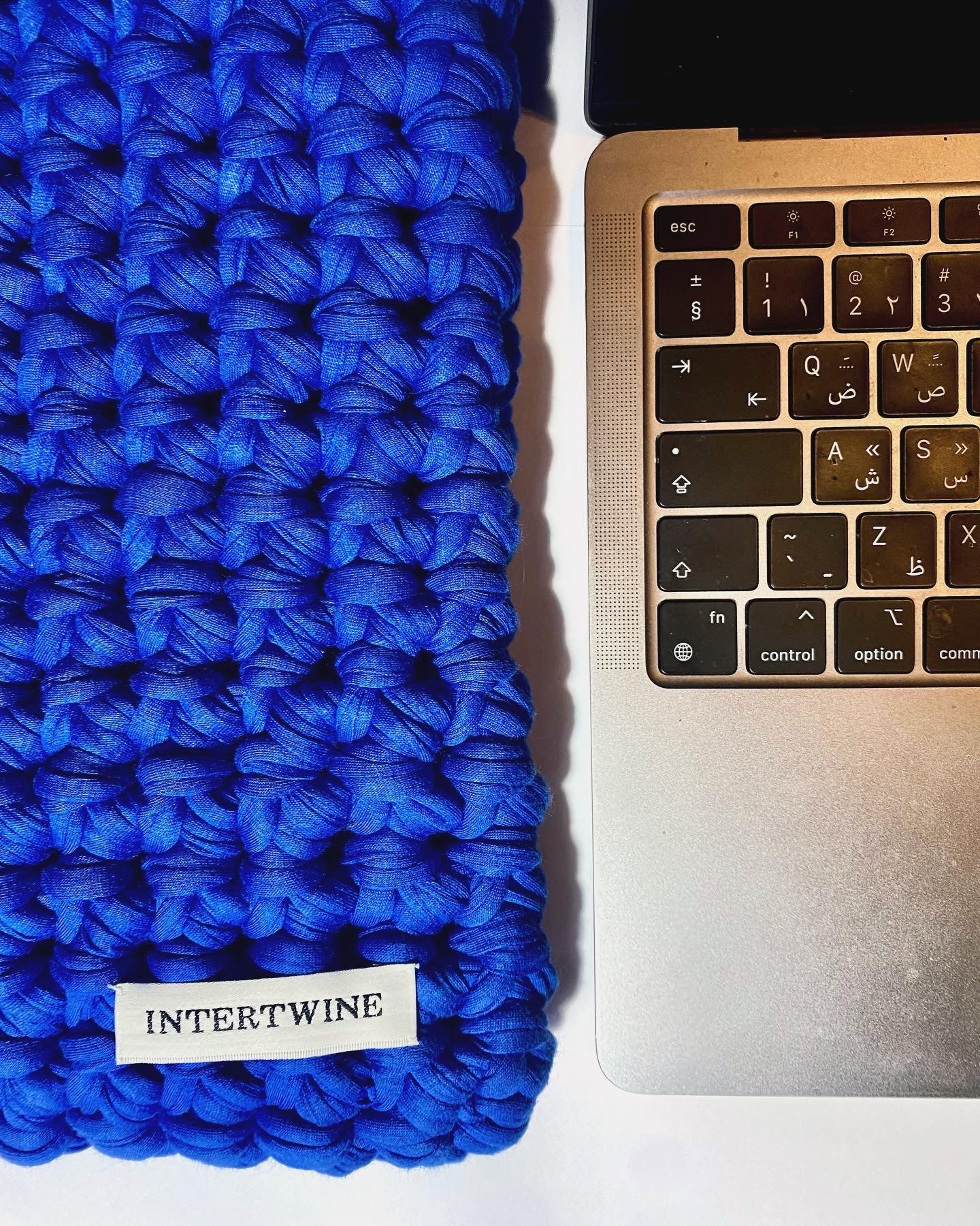 Intertwine Basic Laptop Sleeves