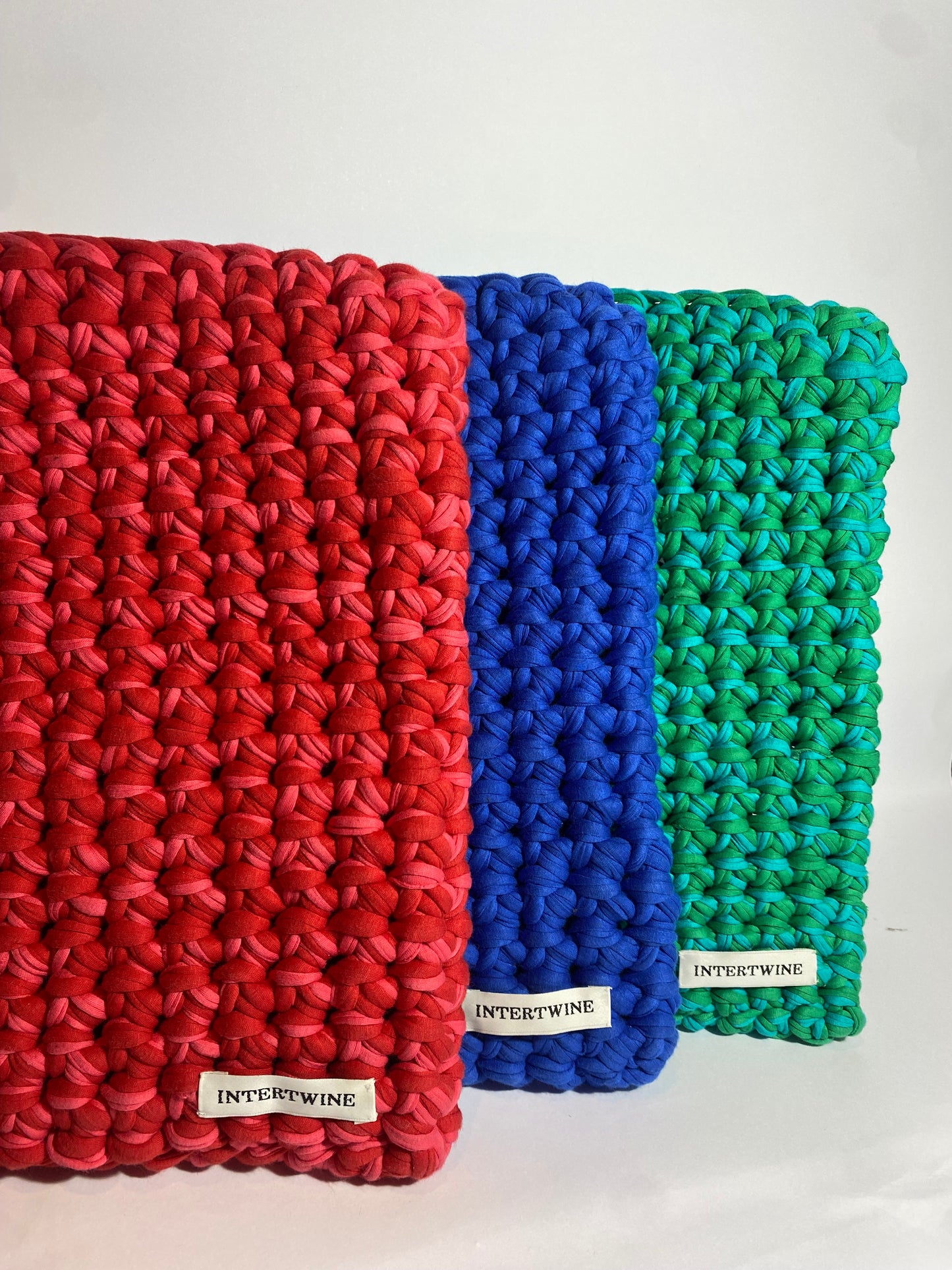 Intertwine Basic Laptop Sleeves