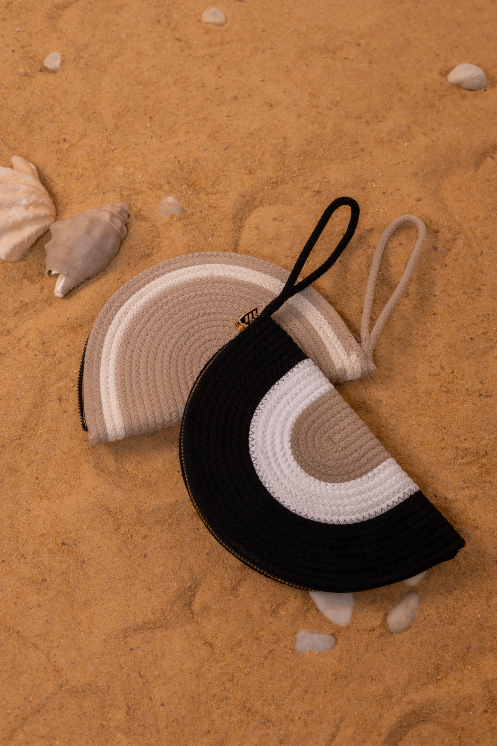 Intertwine Arc Clutch-Sand Eclipse